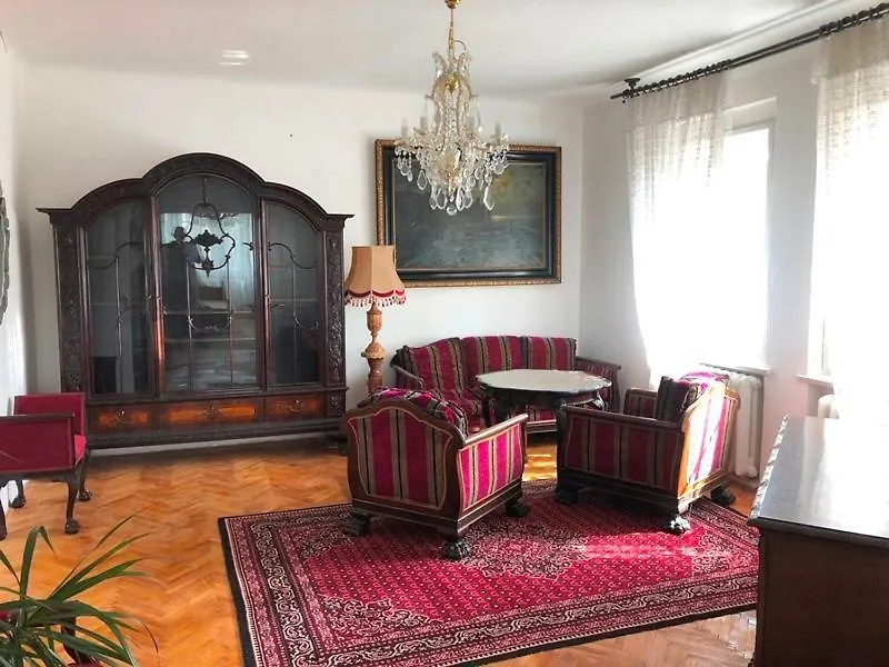 Rooms In Prague-Big+Comfy